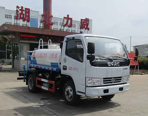 中汽力威牌HLW5041GSS5EQ型洒水车